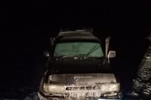 В Бурятии под лед Китоя провалилась машина из Иркутска