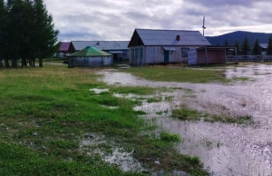 В Закаменском районе Бурятии начался спад воды на реке Цакирка
