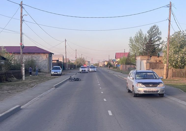 В Улан-Удэ автоледи сбила маленького велосипедиста