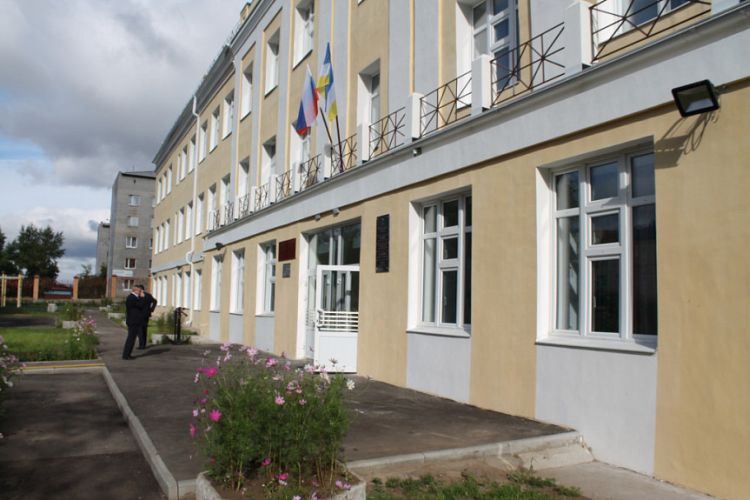 В Улан-Удэ на ЕГЭ поймали двух выпускников-нарушителей В Улан-Удэ на ЕГЭ поймали двух выпускников-нарушителей