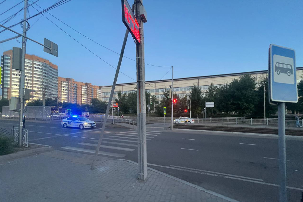 В Улан-Удэ опубликовали видео наезда на женщину В Улан-Удэ опубликовали видео наезда на женщину