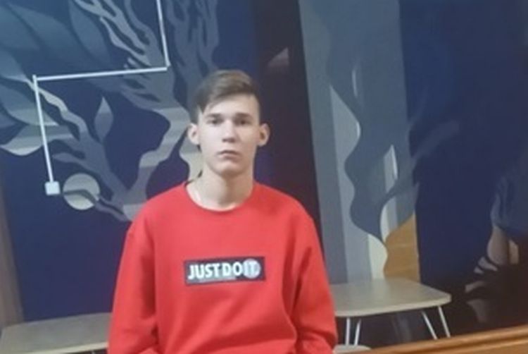 В Улан-Удэ подросток регулярно сбегает из благополучной семьи В Улан-Удэ подросток регулярно сбегает из благополучной семьи