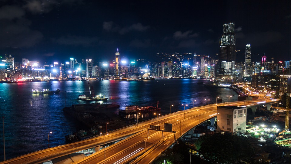 Долг перед ТГК-14 едва не лишил улан-удэнку отдыха в Гонконге