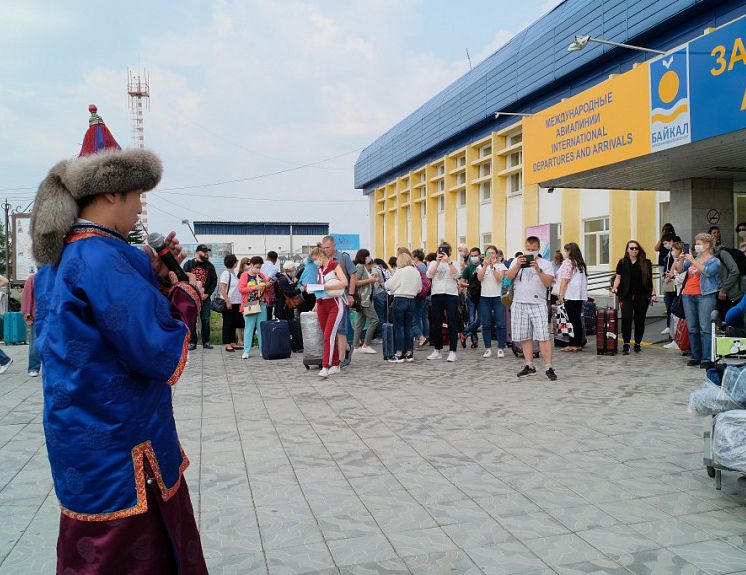 Депутаты горсовета посоветовали найти способ, как задержать туристов в Улан-Удэ