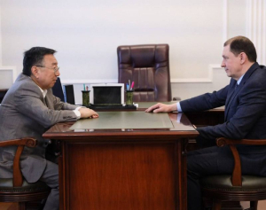 В Улан-Удэ бизнесмены Матхановы безвозмездно передали базу для МУП «Городские маршруты»