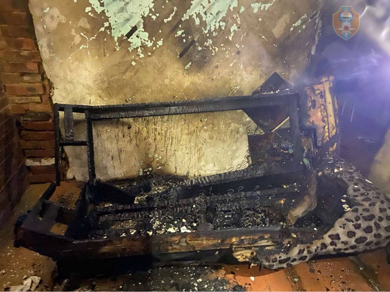 В Хоринском районе из-за шалости с огнем пострадал семилетний ребенок В Хоринском районе из-за шалости с огнем пострадал семилетний ребенок