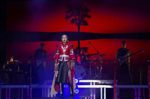 В Улан-Удэ прошла премьера этно-рок-оперы «Бальжан хатан»
