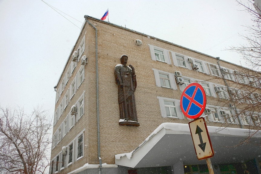 Житель Бурятии судится с бывшей супругой за право воспитывать детей Житель Бурятии судится с бывшей супругой за право воспитывать детей
