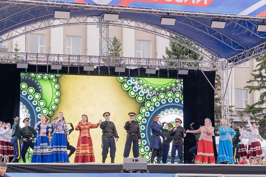 В Бурятии прошел концерт посвященный строительству БАМа В Бурятии прошел концерт посвященный строительству БАМа