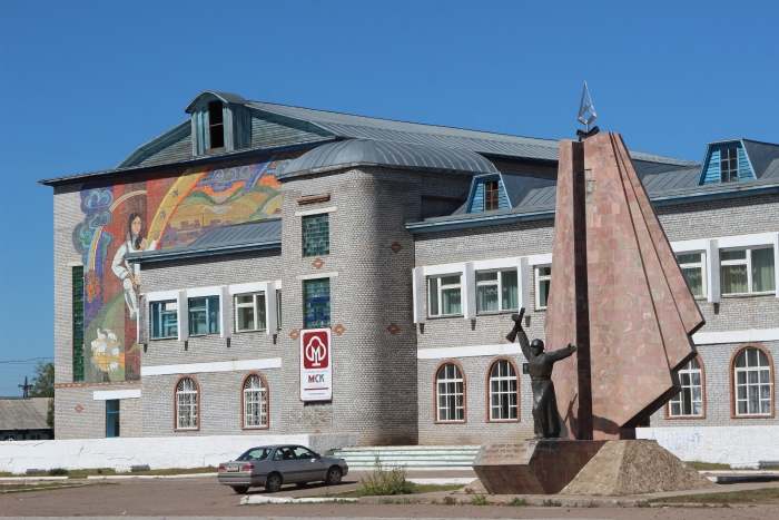 Петропавловка джидинский бурятия. Петропавловка Джидинский район. Село Петропавловка Джидинский район. Село Петропавловка Бурятия Джидинский район. Петропавловка Джидинский район площадь.