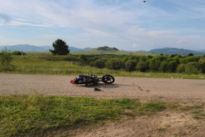 В Бурятии пьяный водитель перевернул свой мотоцикл