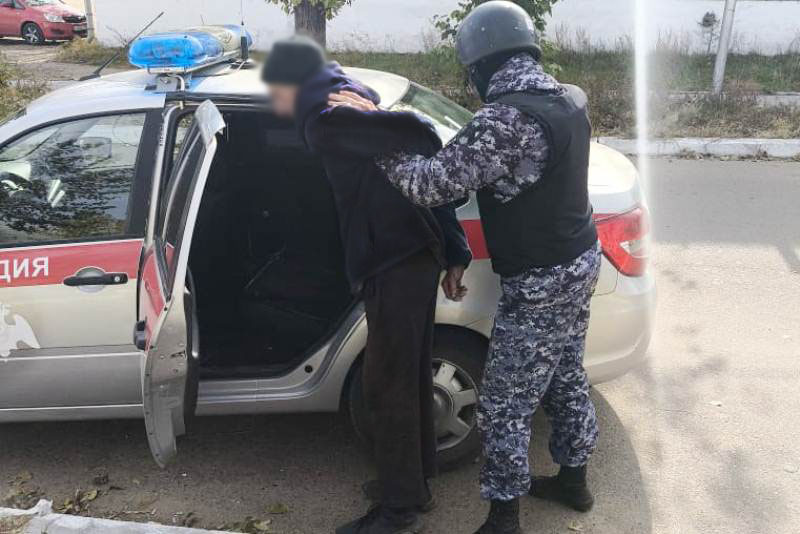 В Бурятии воров выдали следы от тележки В Бурятии воров выдали следы от тележки