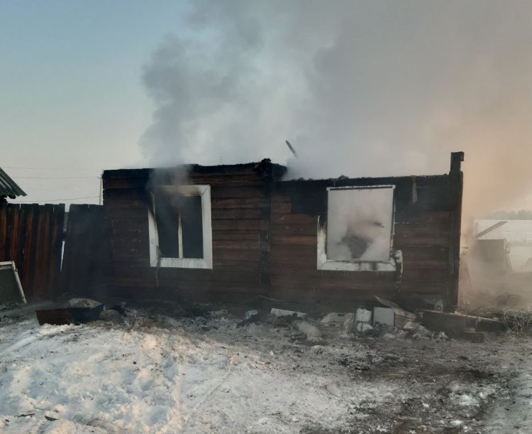 В пригороде Улан-Удэ сгорел дом В пригороде Улан-Удэ сгорел дом