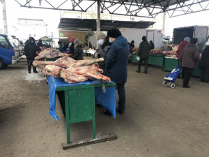 В Улан-Удэ несмотря на коронавирус открылись мясные ярмарки