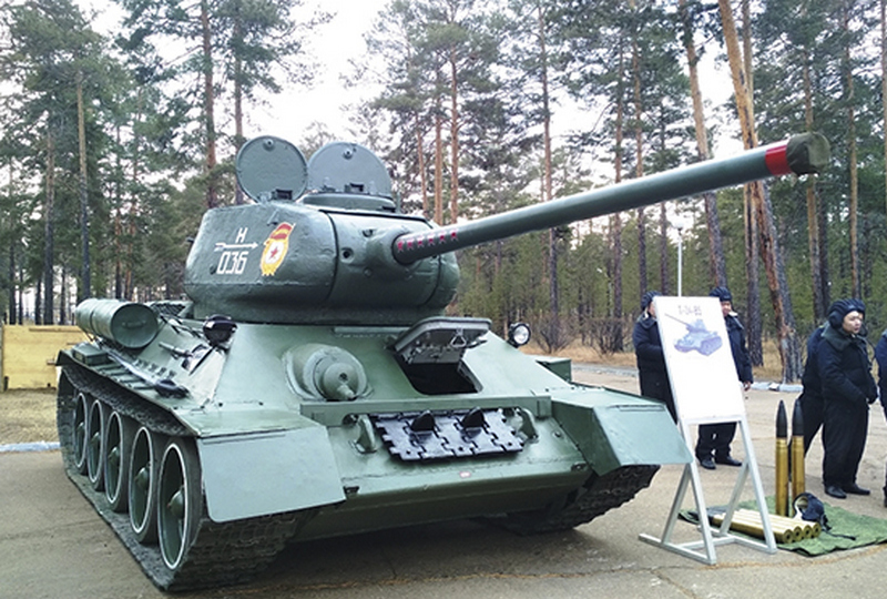 Легендарный Т-34 впервые возглавит парад 9 мая в Улан-Удэ Легендарный Т-34 впервые возглавит парад 9 мая в Улан-Удэ