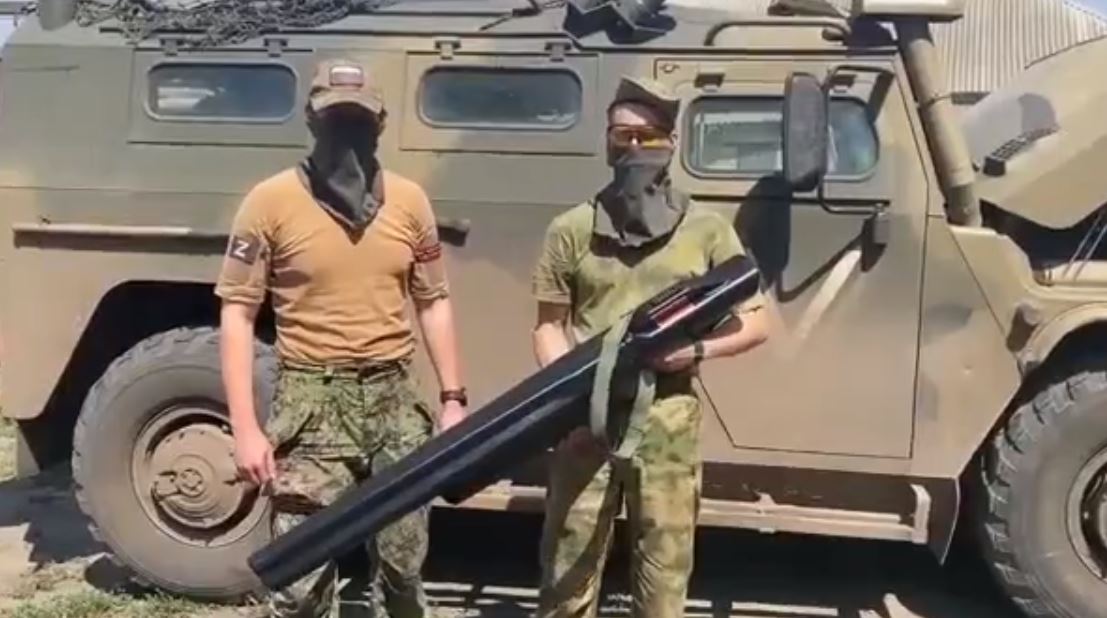 Военным из Бурятии на СВО доставили ружья против беспилотников