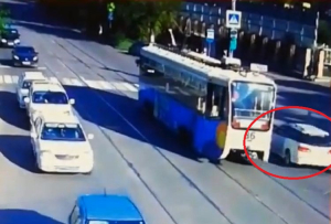 В Улан-Удэ автомобиль сбил студента