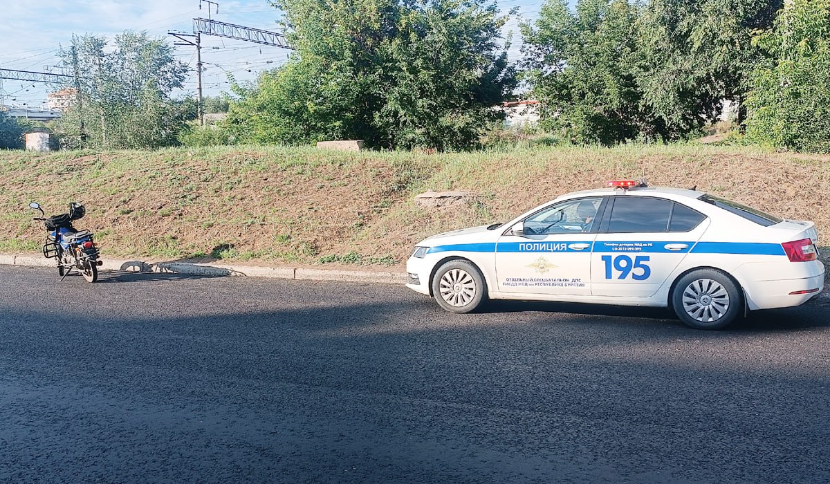 В Улан-Удэ задержали двух мотоциклистов без прав В Улан-Удэ задержали двух мотоциклистов без прав