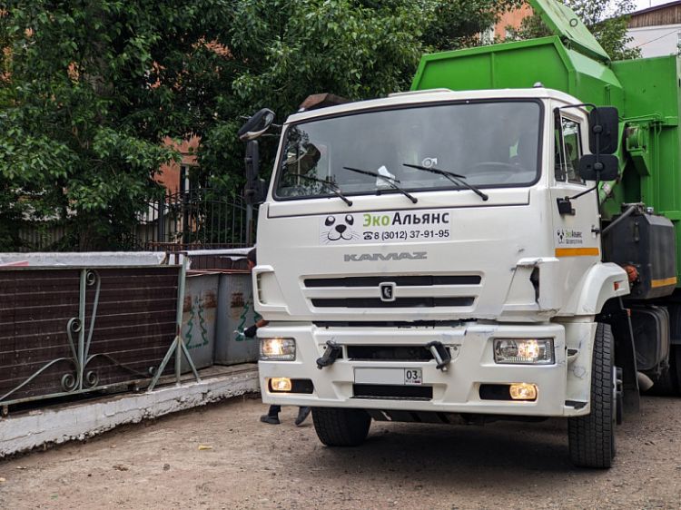 В Бурятии жителям села два года начисляли плату за мусор, который не вывозился В Бурятии жителям села два года начисляли плату за мусор, который не вывозился