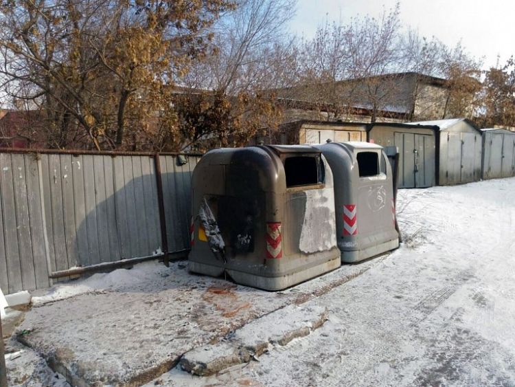 В Бурятии в «голковские» мусорки будут собирать пластиковые бутылки В Бурятии в «голковские» мусорки будут собирать пластиковые бутылки