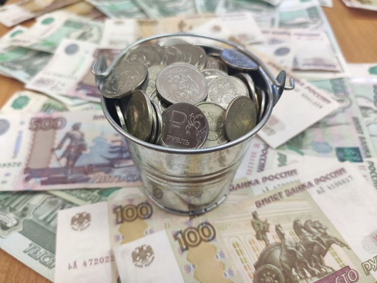 Молодым чиновникам Бурятии предложили платить по 40 тысяч рублей Молодым чиновникам Бурятии предложили платить по 40 тысяч рублей