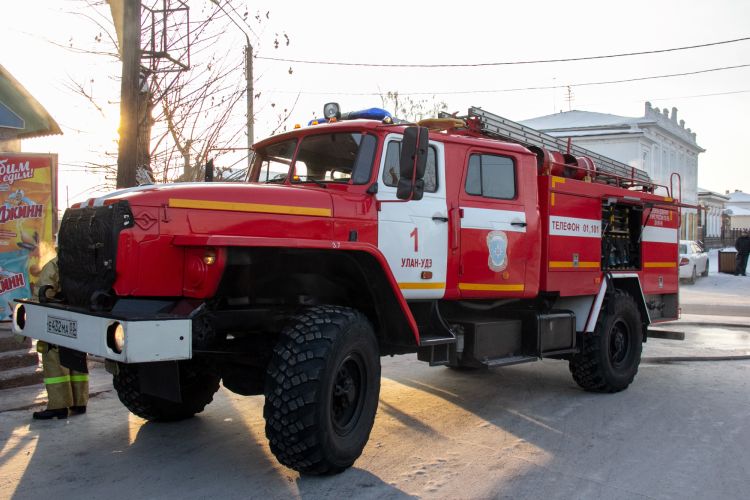 В Улан-Удэ на пожаре погиб пенсионер В Улан-Удэ на пожаре погиб пенсионер