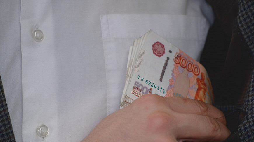 Продавец в Улан-Удэ ставки на спорт делал деньгами из кассы Продавец в Улан-Удэ ставки на спорт делал деньгами из кассы