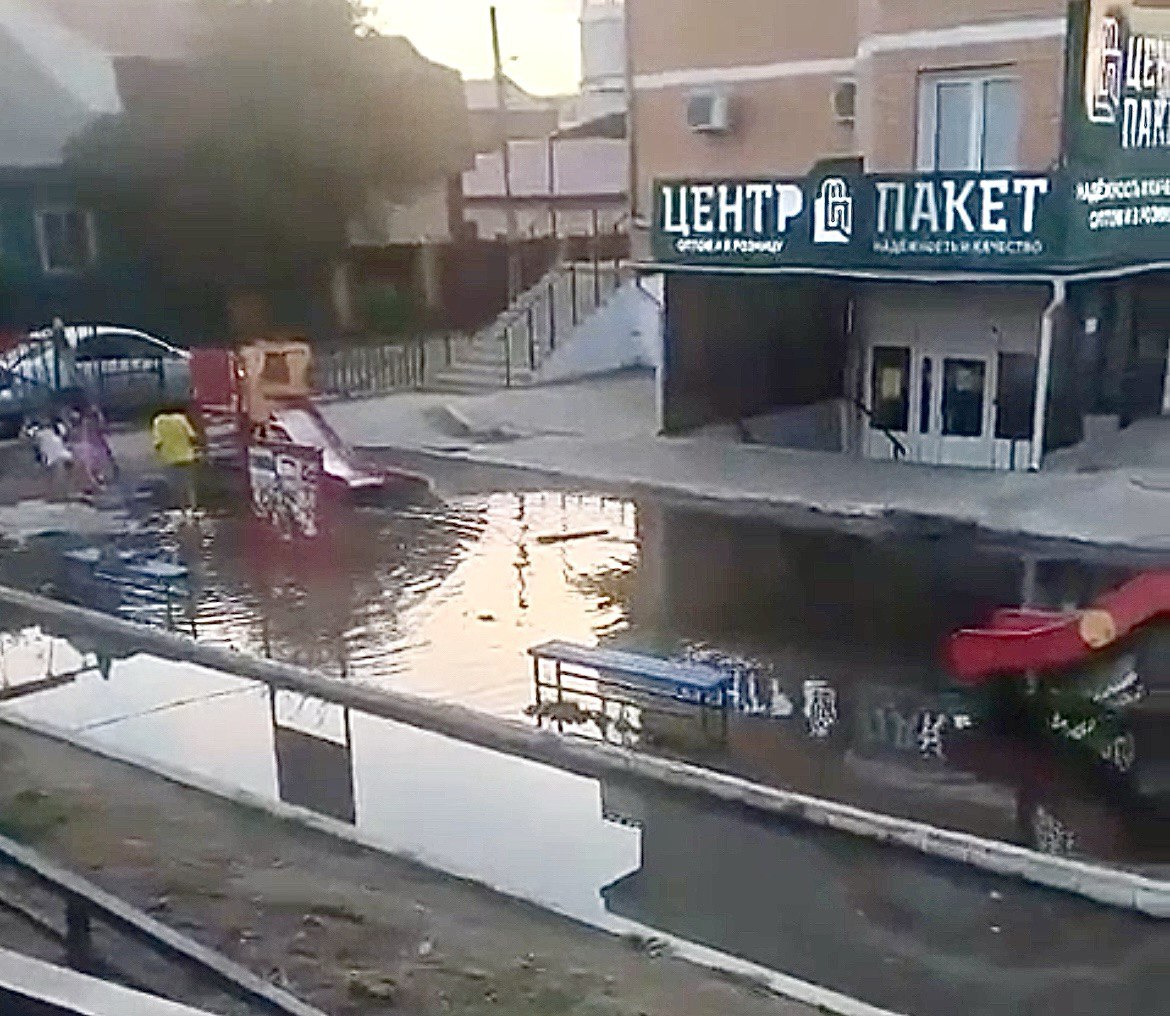 В Улан-Удэ появился новый мини-аквапарк В Улан-Удэ появился новый мини-аквапарк