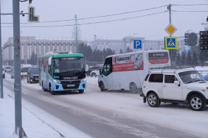 В Улан-Удэ часть муниципальных автобусов начала ездить до 23.00