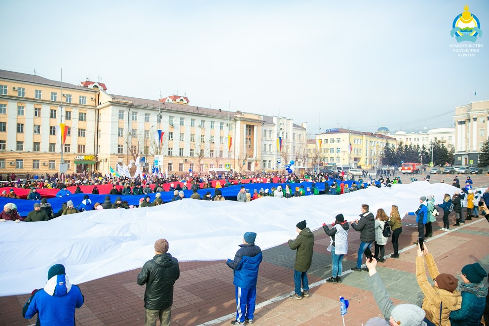 В Улан-Удэ отмечают День народного единства