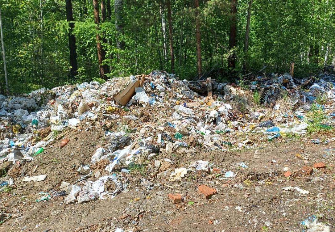 Жители Бурятии возмущены свалкой возле Котокеля Жители Бурятии возмущены свалкой возле Котокеля