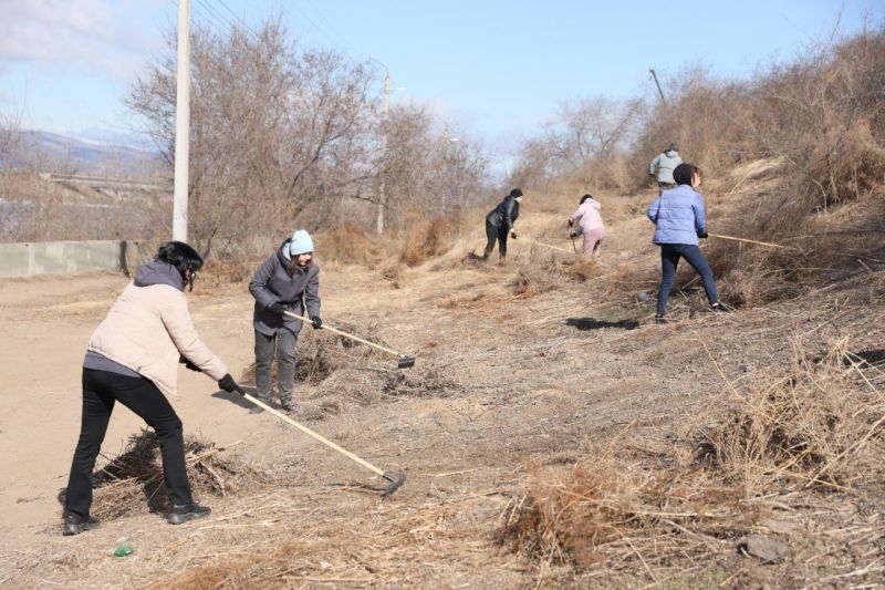 Власти планируют привлечь к уборке Улан-Удэ 50 тысяч горожан