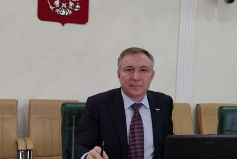 Сенатор от Бурятии избран первым зампредом комитета СФ Сенатор от Бурятии избран первым зампредом комитета СФ