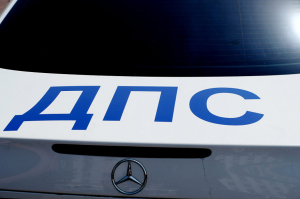 Подростки разбили 55 автомобилей сотрудников ГИБДД в Забайкалье