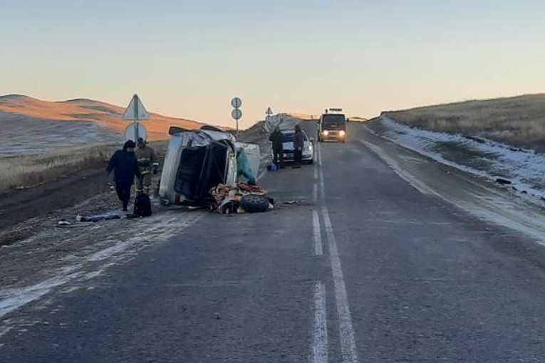 В Бурятии на дорогах погибло два человека В Бурятии на дорогах погибло два человека