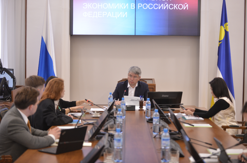 Глава Бурятии: «Креативная экономика - ещё одно направление экономики республики» Глава Бурятии: «Креативная экономика - ещё одно направление экономики республики»