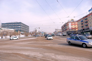 В Улан-Удэ на улице Ербанова устанавливают «островок безопасности»