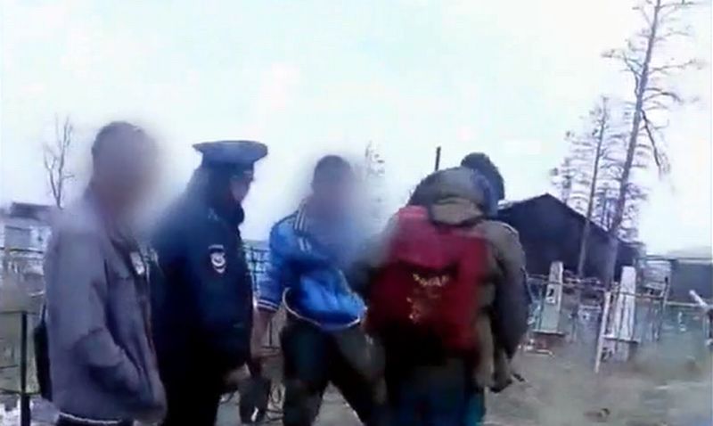 В Улан-Удэ двое мужчин дважды устроили пожар на кладбище В Улан-Удэ двое мужчин дважды устроили пожар на кладбище