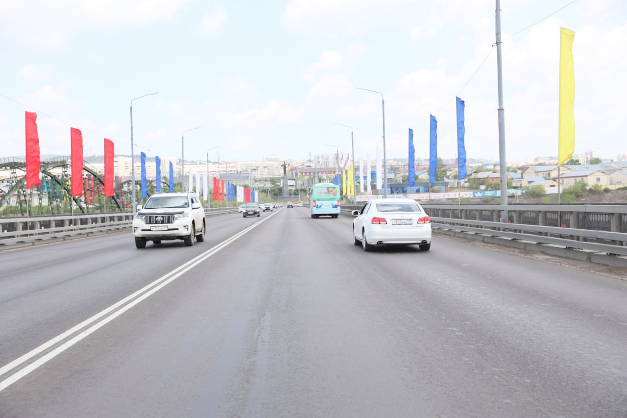 В Улан-Удэ будут временно перекрывать движение по Селенгинскому мосту