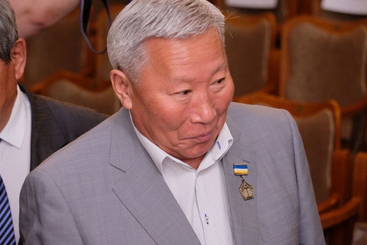 Семья Айдаева готовится угостить жителей Бурятии советским киселем Семья Айдаева готовится угостить жителей Бурятии советским киселем