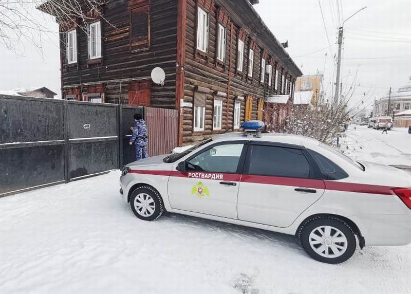 В Улан-Удэ находящийся в розыске наркоман украл снеки в магазине