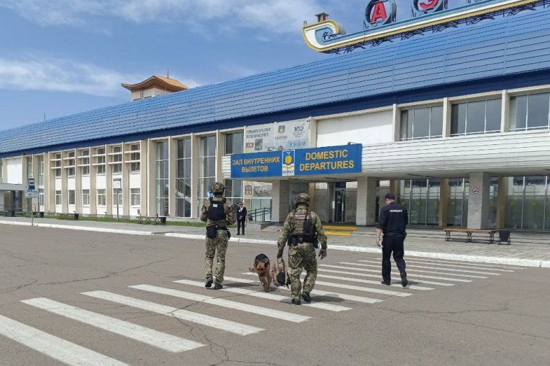 В Улан-Удэ из-за забывчивого пассажира эвакуировали аэропорт
