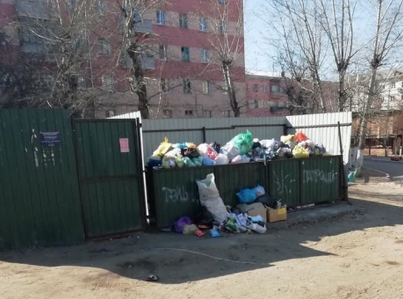 Во всех районах Улан-Удэ зафиксированы сбои с вывозом мусора