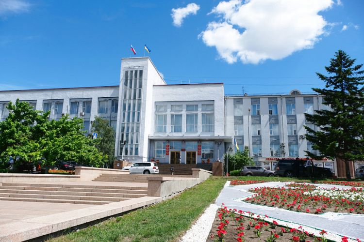 Чиновники мэрии Улан-Удэ скрыли доходы и имущество Чиновники мэрии Улан-Удэ скрыли доходы и имущество