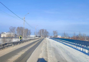 В селе Бичура запустили движение по левой части моста  