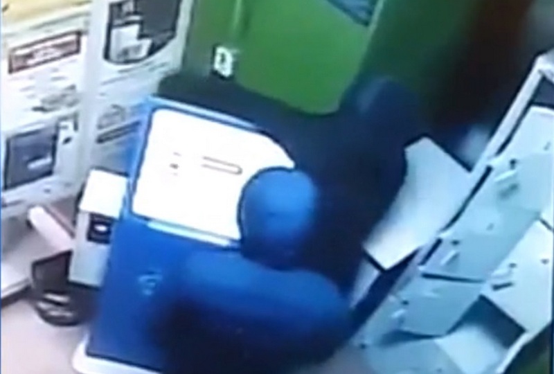 В Улан-Удэ задержаны воры из Тувы В Улан-Удэ задержаны воры из Тувы