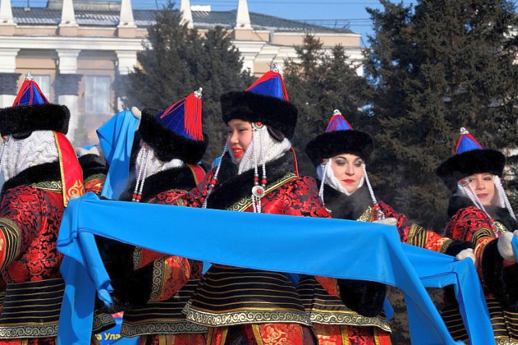 Главе Бурятии покажут «заготовку» Сагаалгана Главе Бурятии покажут «заготовку» Сагаалгана