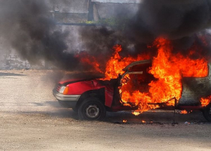 В Бурятии поджигатель суда заодно спалил автомобиль