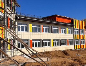 В Бурятии опровергли информацию о разборе новой школы на стройматериалы