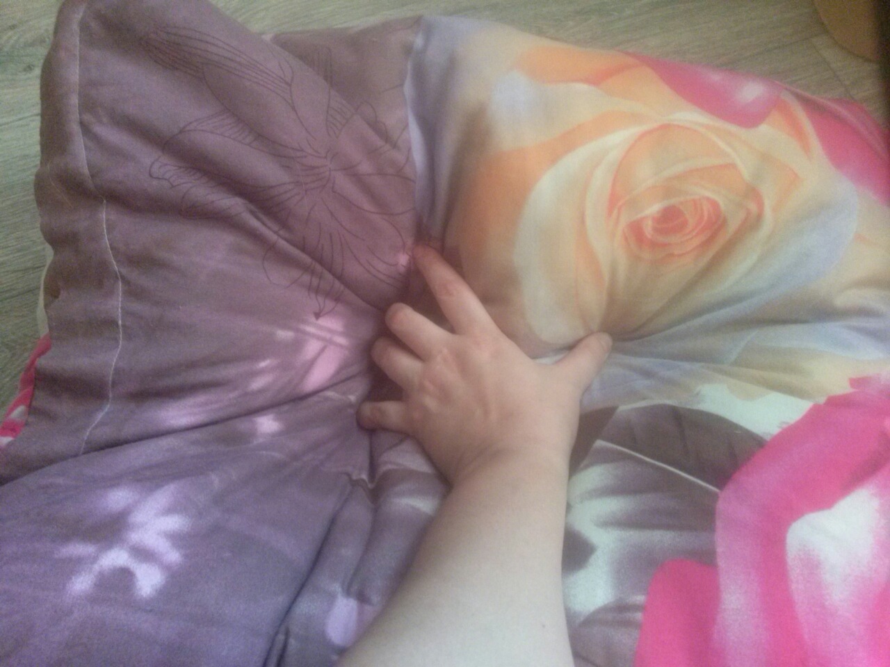 можно задушить подушкой